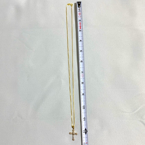 Gold Plated 925 Sterling Silver Necklace w Gold & Silver Two-Tone Cross Pendant - Picture 6 of 7